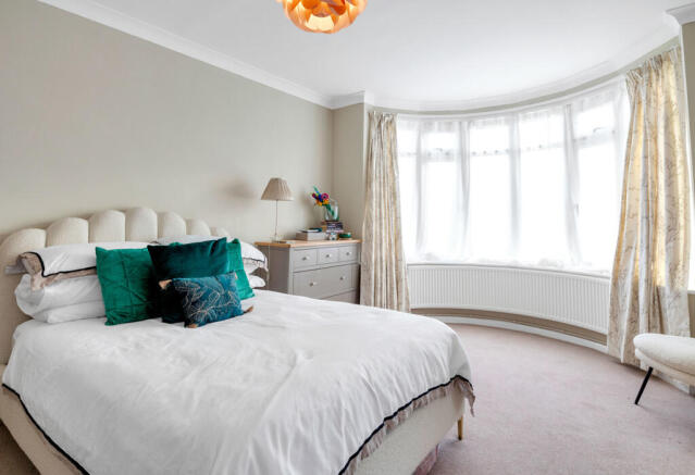 Bedroom 5/Living Room