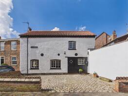 4 The Old Forge, Narrow Lane, North Ferriby HU14 3EN