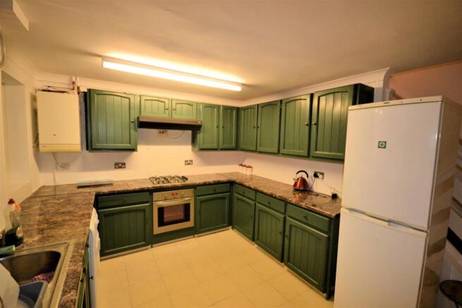 kitchen/breakfast room