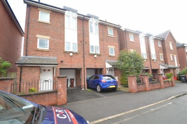 bedroom Town House for rent