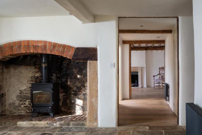 25 - The Old Forge - GL7 7HB - Web.jpg