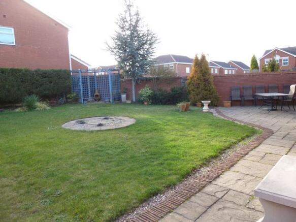 Rear South Facing Garden