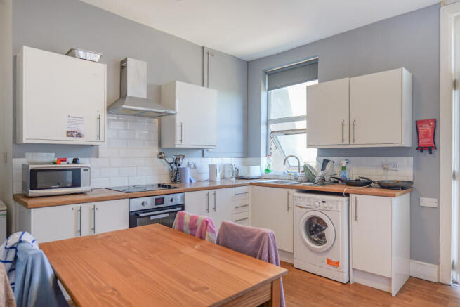 Kitchen 1