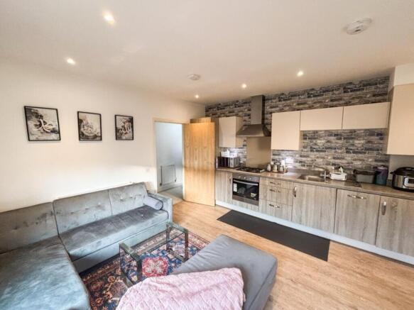 Spey Road, Tilehurst, RG30 photo 3