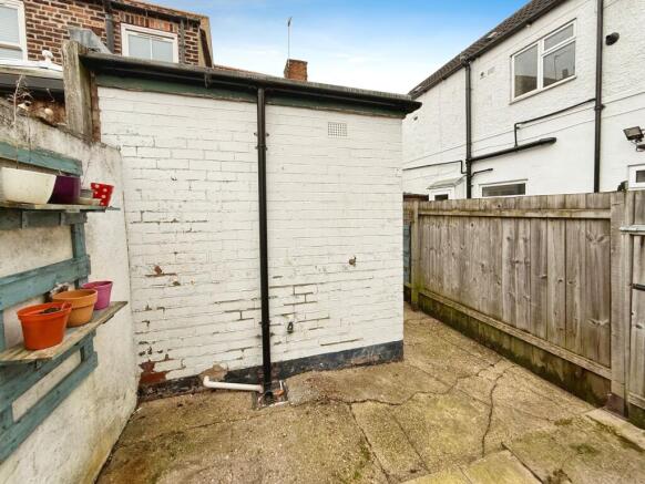 2 bed Terraced for sale Image 9