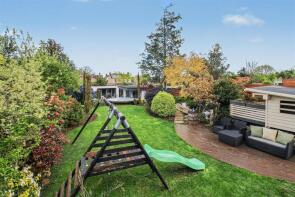 211, Carlingford Drive, Westcliff-on-sea SS0 0SE