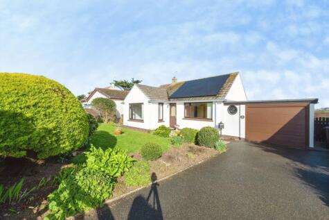 St. Carantoc Way, Crantock, Newquay, Cornwall, TR8