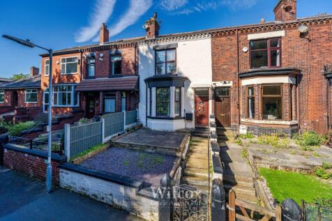 Station Road, Kearsley, BL4