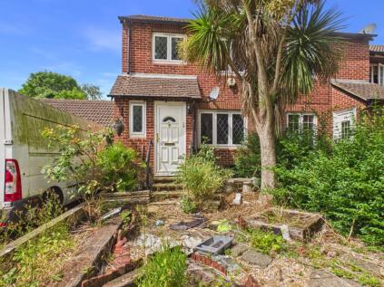 Ennerdale Close, Feltham, Middlesex, TW14