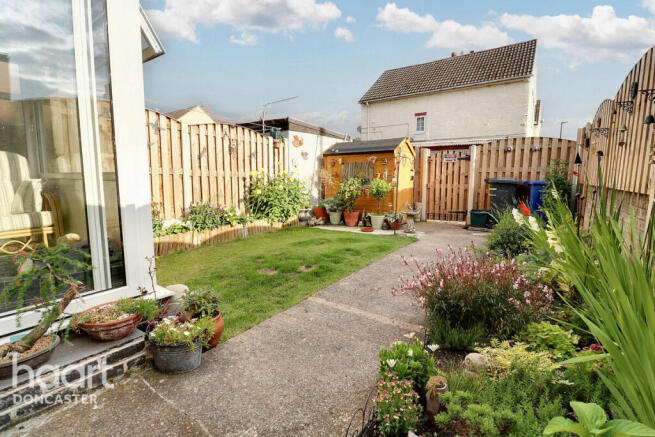 2 bed End of Terrace for sale Image 4