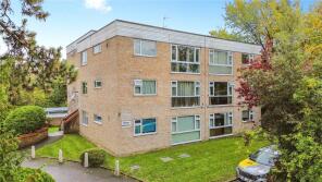 24, Lesley Court, Reading RG30 2AT