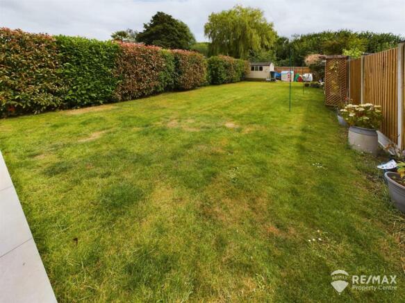 Rear Garden (4).jpg