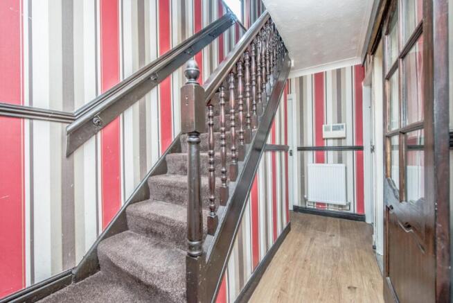 3 bed Semi-Detached for sale Image 6