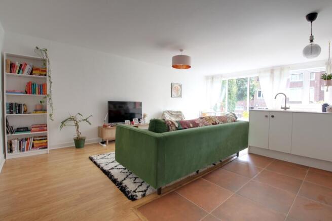 Open Plan Dining Kitchen Family room