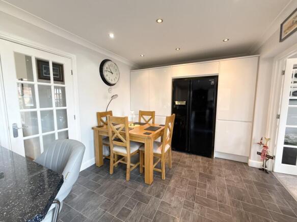 Dining Kitchen