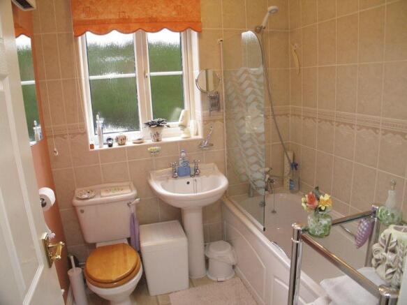 Photo 16