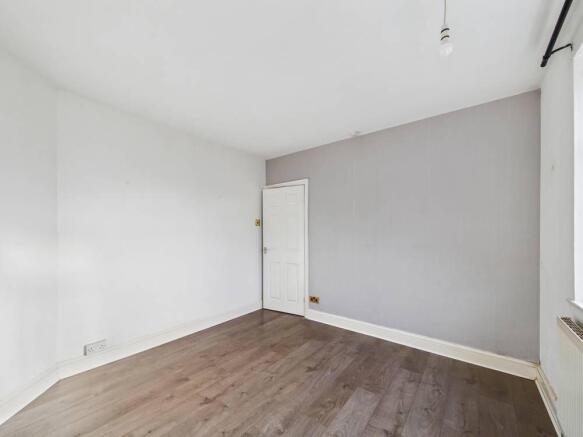 2 bed Semi-Detached Bungalow for sale Image 7