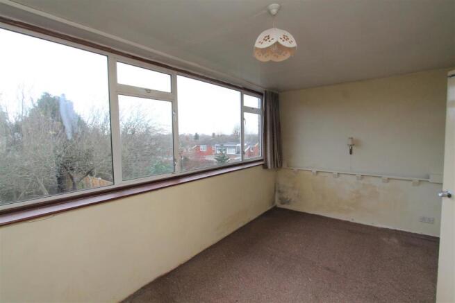 Master Bedroom.JPG