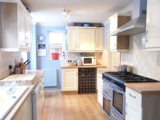 Fitted Kitchen