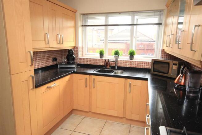 BREAKFAST KITCHEN