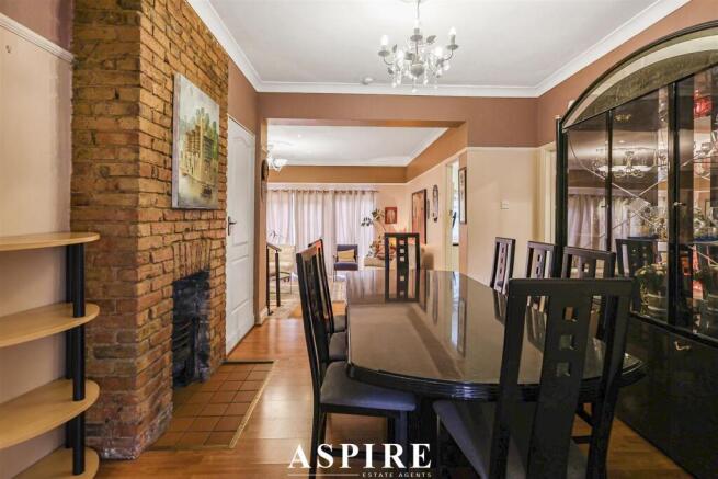 Tyler Avenue, Basildon photo 5