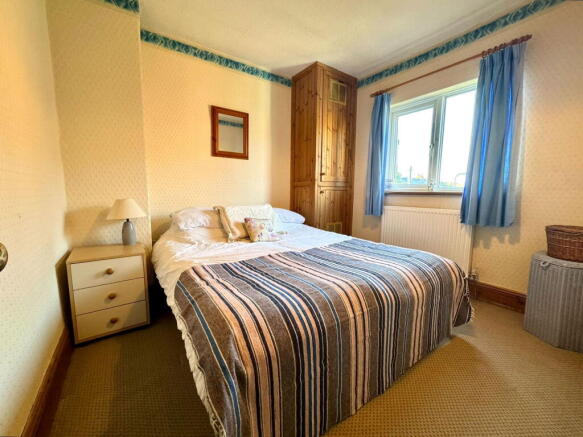 2 bed Terraced for sale Image 9