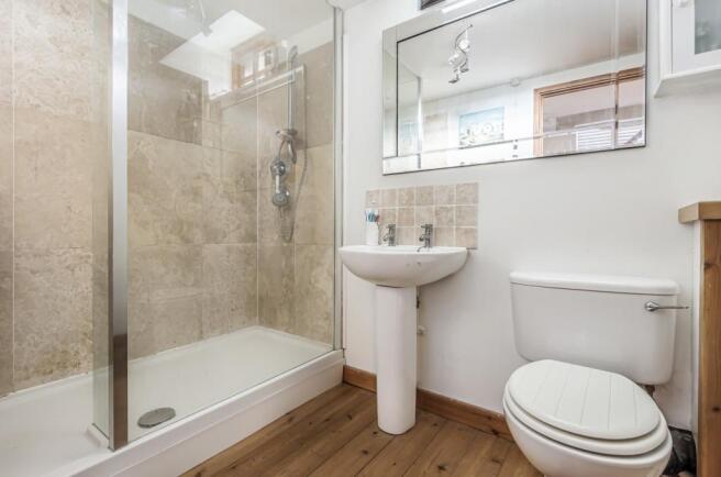 Downstairs shower ro