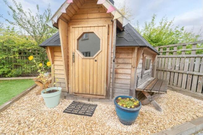 Summer Hut
