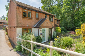 19, Durley Mead, Bracknell RG12 9YF