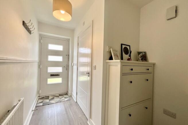 3 bed Semi-Detached for sale Image 10