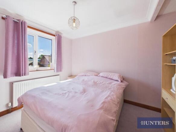 4 bed Detached for sale Image 11