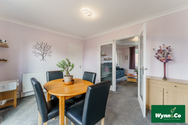 3 bed Semi-Detached for sale Image 7
