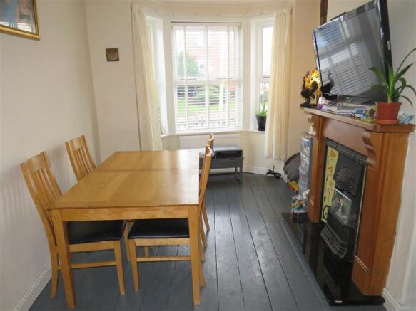 Dining Room: