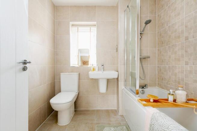 2 bed Bungalow for sale Image 8