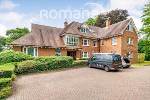 9, 14 Bereweeke House, Bereweeke Road, Winchester SO22 6BB