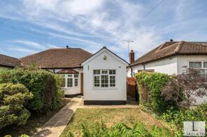 70, Mount Park Road, Pinner HA5 2JR