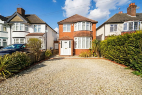 8, Stroud Road, Shirley, Solihull B90 2JU