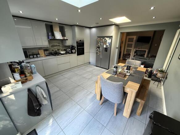 House in Northolt - More