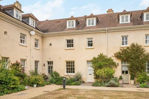 The Stables, Lechlade, Gloucestershire, GL7
