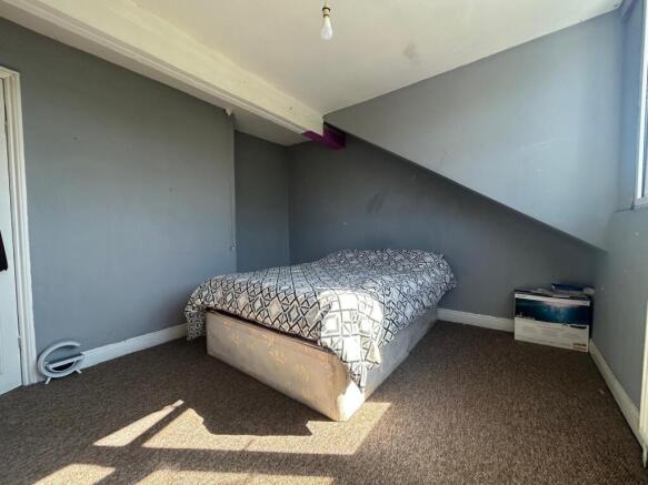 4 bed Terraced for sale Image 8