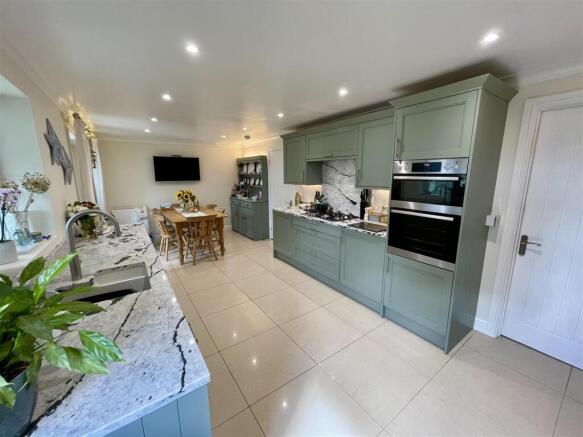Kitchen / Diner