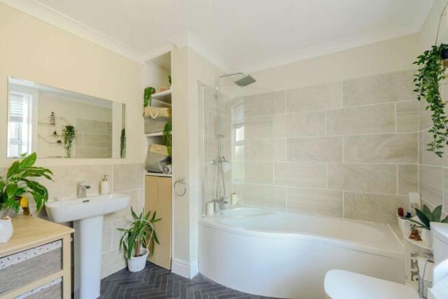 8511905-interior10-800.jpg
