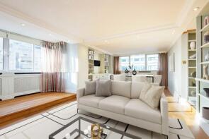 Flat 29, River Court, Upper Ground, London SE1 9PE