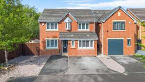 11, Heath House Close, Warrington WA3 2SN