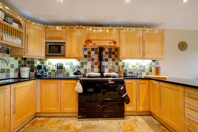 Dining kitchen