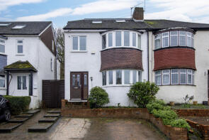 66, Copthorne Avenue, Bromley BR2 8NN