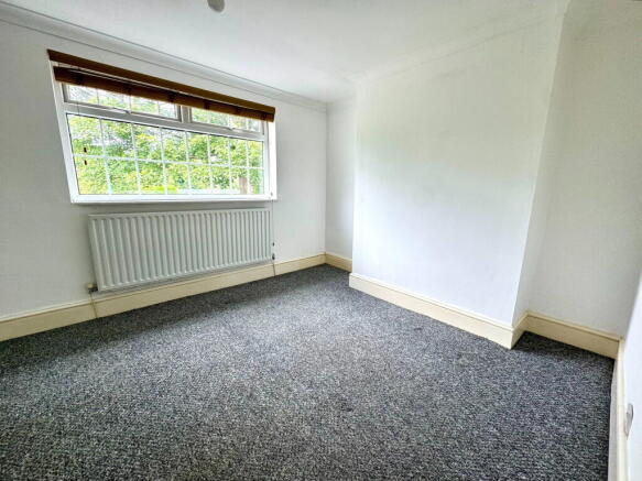 2 bed Terraced for sale Image 7
