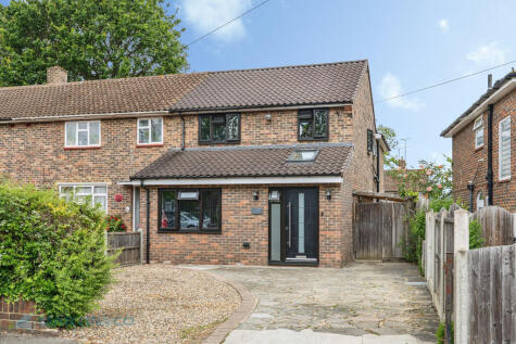 Albert Drive, Woking