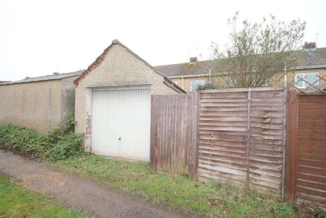 Garage.JPG