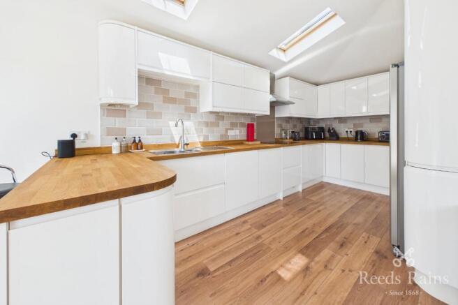 2 bed End of Terrace for sale Image 5